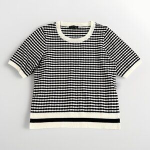 Women’s Black & White Striped Knit Tee Size M Short Sleeve Stylish